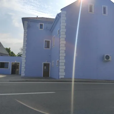Zabokrek U Hoffera Penzion